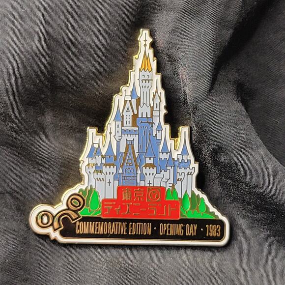 Disney Pin of the Month April Commemorative Edition Tokyo Disney Opening Day1983 - Picture 1 of 5